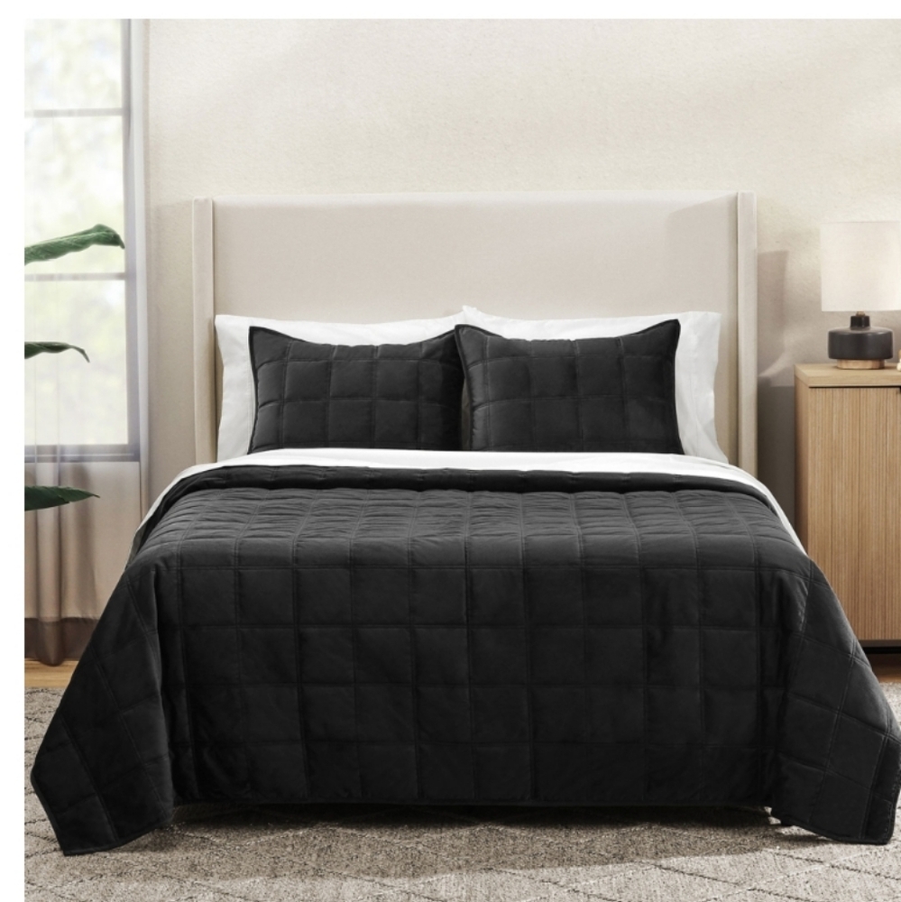 Valvet 3piece quilt set